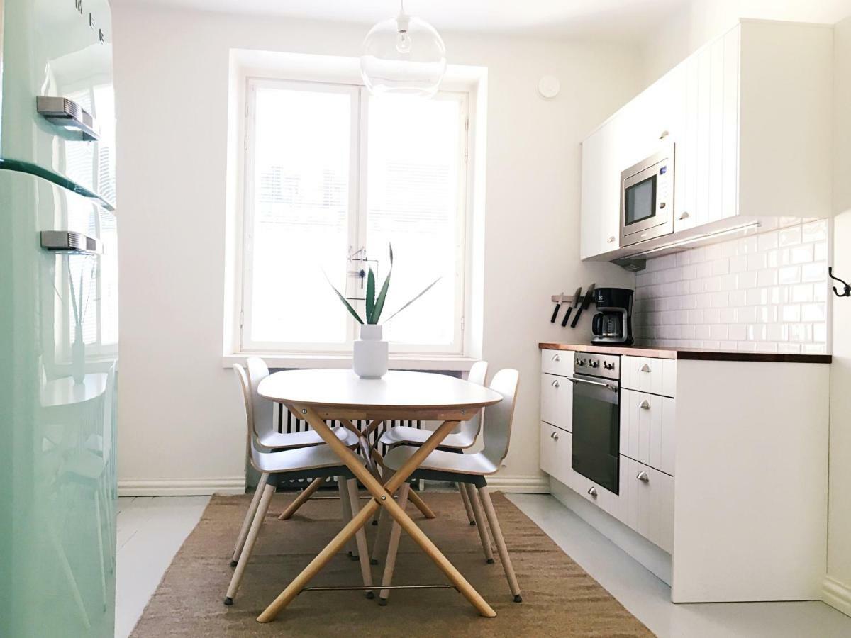 Magnificent Sea View! Luminous 1 Bedroom For Max 4 Гельсінкі Екстер'єр фото